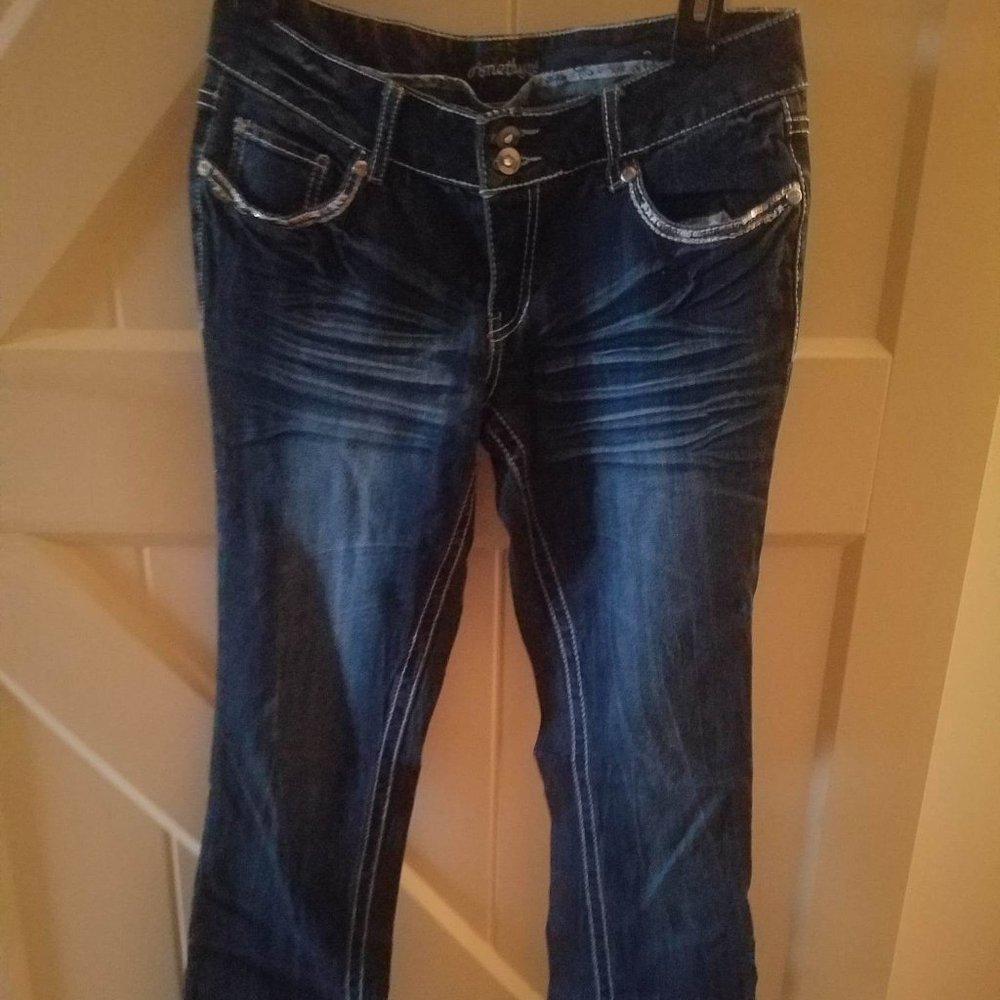 Amethyst Jeans Size 7. Never worn  Waist 30 Inseam 30